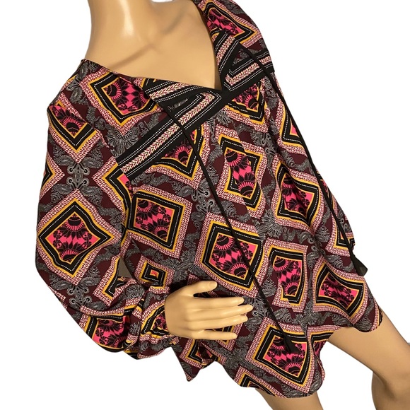 GIBSON LATIMER | DIAMOND BLOUSE WITH BLACK TASSELS - Picture 4 of 15